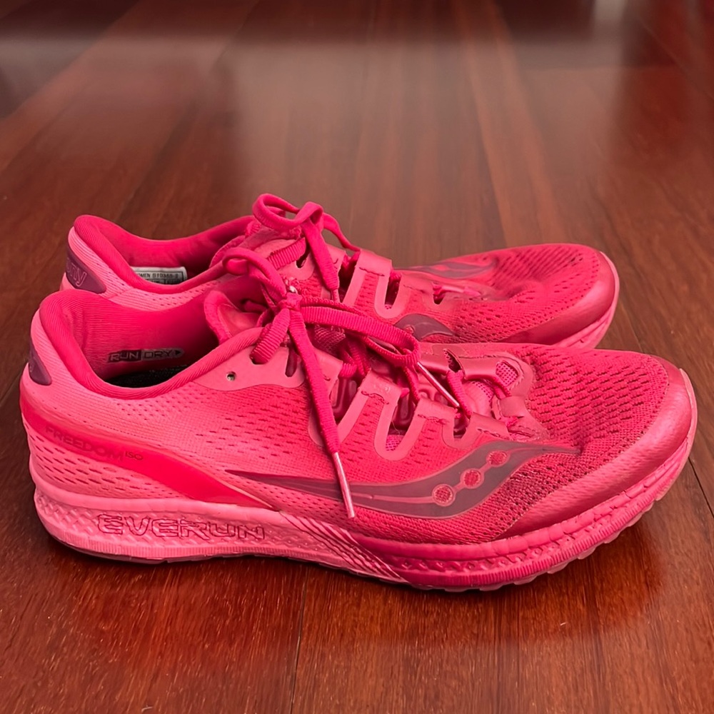 Saucony running shoes